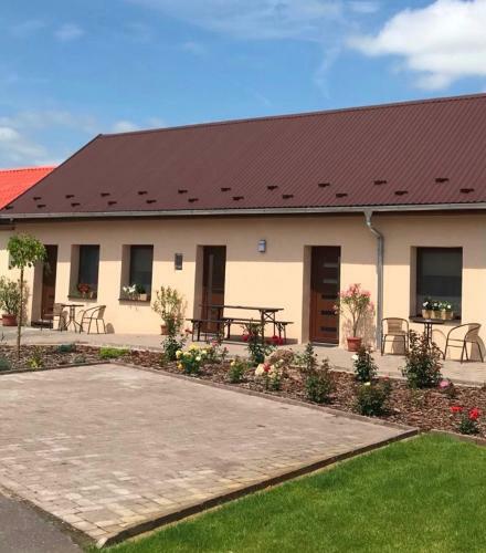 Bed & Breakfast Krist�ly Apartmanok