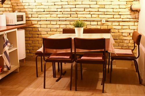 Pincesz�ll� Apartman