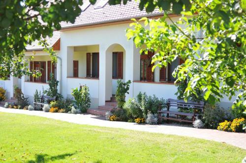Jackfall Apartman �s Fogad�