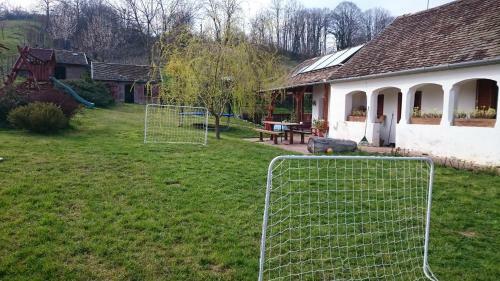 Berki Porta Vend�gh�z