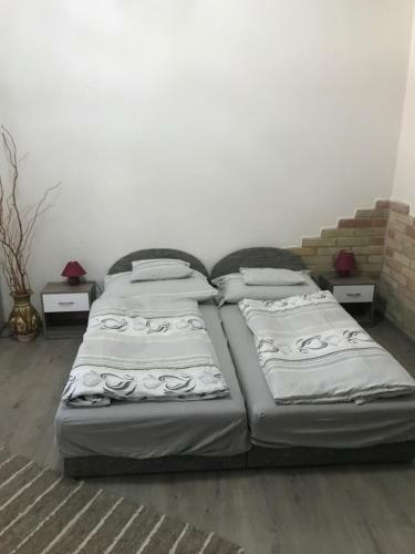 Hostal Szilvia Panzi�