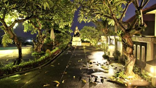 Bali Nibbana Resort