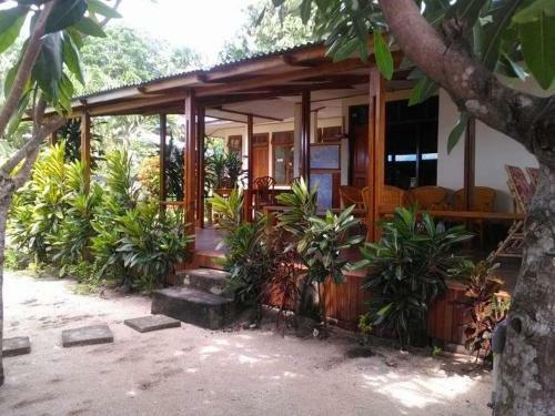 Bunaken Beach Resort New