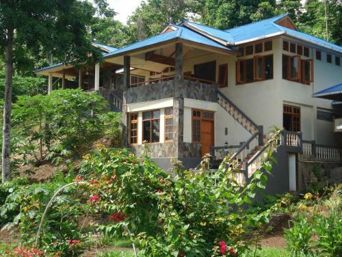 Bunaken Beach Resort New