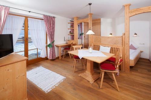 Hostal Pension Hochvogel