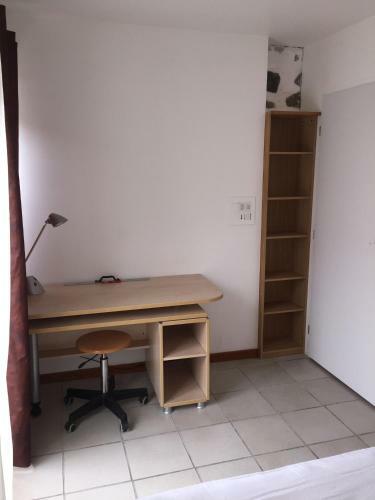 Hostal Chambres En Collocation