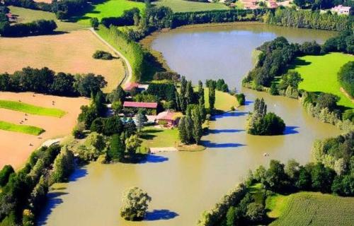 Bed & Breakfast Le Domaine de Charlyne