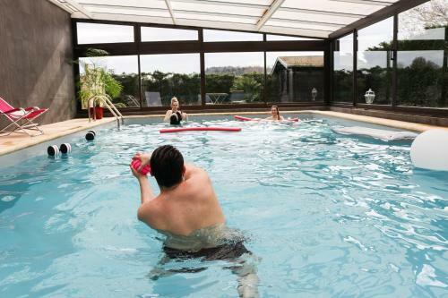 Bed & Breakfast Akoa Villa
