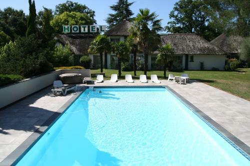 Hotel La Chaumi�re Du Bois