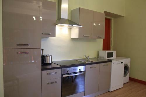 Homestay Ch�teau de Saint-maixant