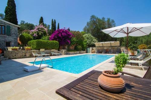 Villa Kiparissi