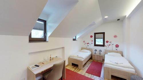 Hostal ?u?ek Guesthouse