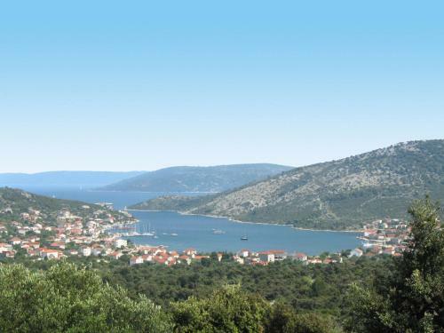 Holiday Home Angelo (Tgr520)