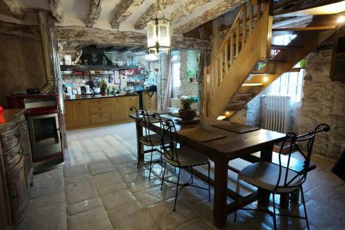 Bed & Breakfast Ancienne Maison Des Templiers