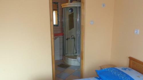Hostal Katica Vend�gh�z
