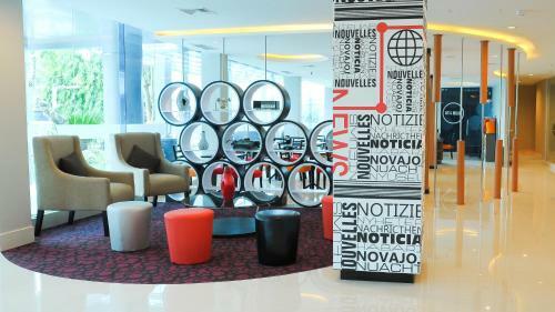 News Front One Hotel Surabaya