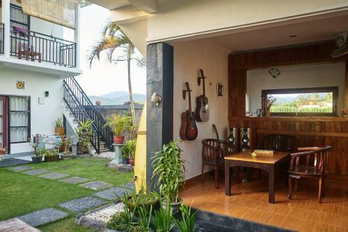 Hostal Padi Surf Villa Medewi
