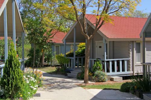 Nir David Country Lodge