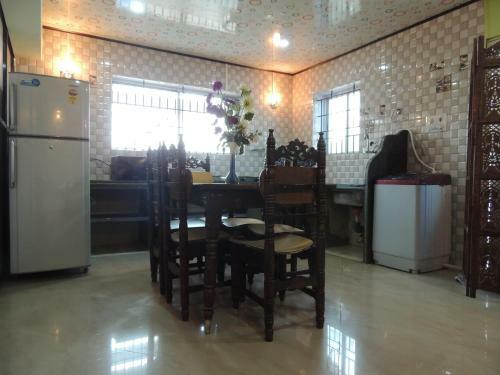 Apartamento Dandeli Home Stay