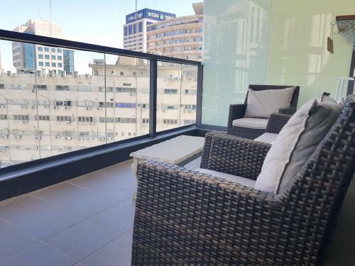 3 Bedrooms Luxury Apartment With Parking In Tlv