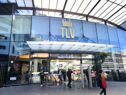 3 Bedrooms Luxury Apartment With Parking In Tlv