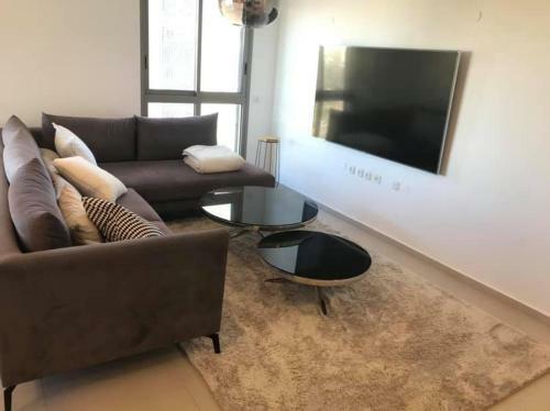 Tel Aviv Modern Apartment