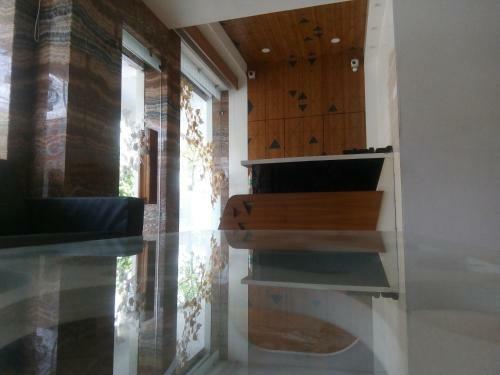 Hotel Chirag