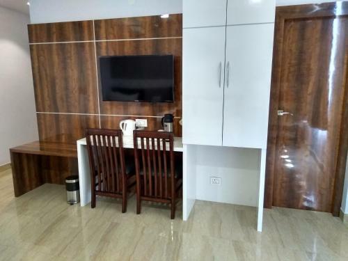 Hotel Chirag