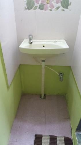 Hostal Badami Cottage