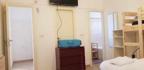 Yael Ashalim Solar Home