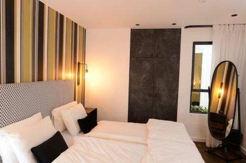 Adva Boutique Hotel