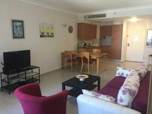 Apartment By The Sea Haifa