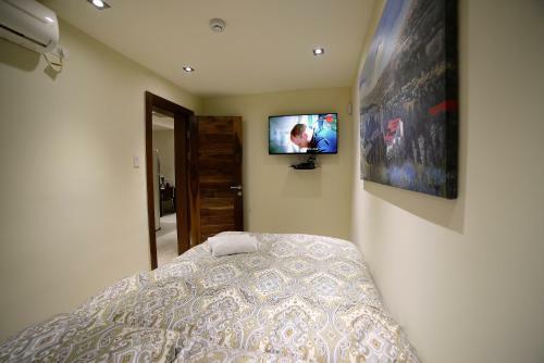 Hostal Garden Residence