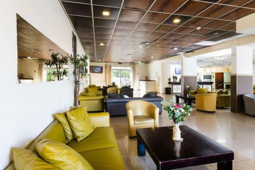 Hotel Golden Tower