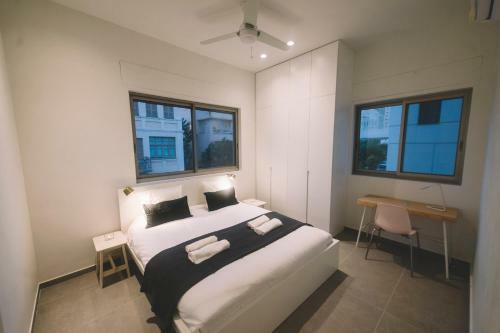 A Luxury 2 Apartments Geola Beach