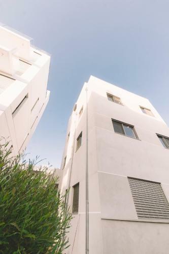 A Luxury 2 Apartments Geola Beach