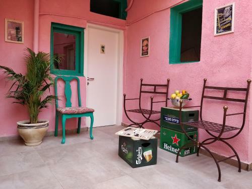 Hostal 1000nights Guest House - Near The Beach