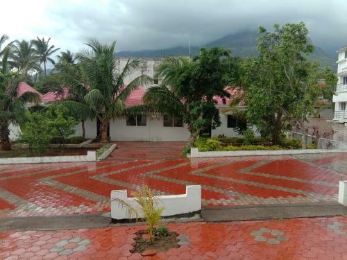 Hotel Esakki Highview Resorts
