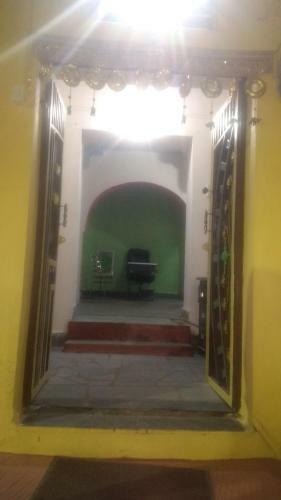 Hostal Bhavyam Homestay &cafe Backpackers Ko