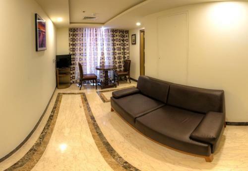 Hotel Benzz Park