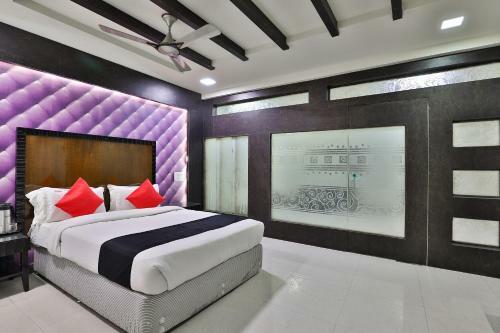 Capital O 38140 Hotel Sukun