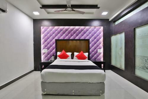 Capital O 38140 Hotel Sukun