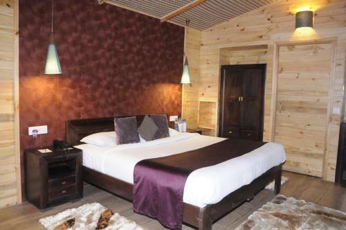 Hotel Aamod At Shoghi