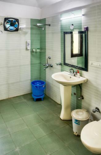 Hotel Tusk And Roar Corbett Resort