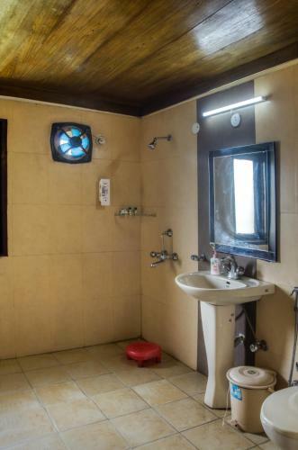 Hotel Tusk And Roar Corbett Resort