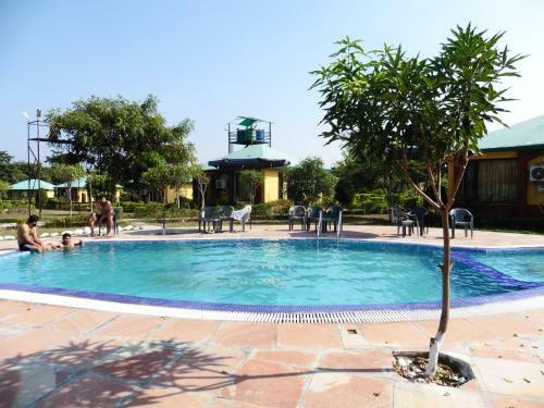 Hotel Tusk And Roar Corbett Resort