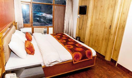 Hotel Subash International