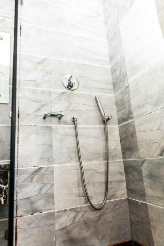 Hotel Subash International