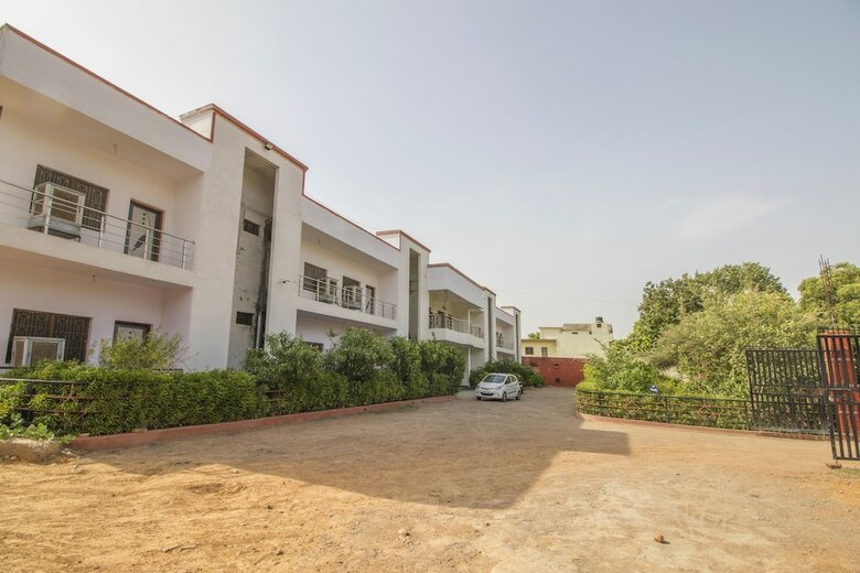 Hotel Aashirwad Guest House