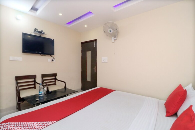 Oyo 4849 Hotel Staywell